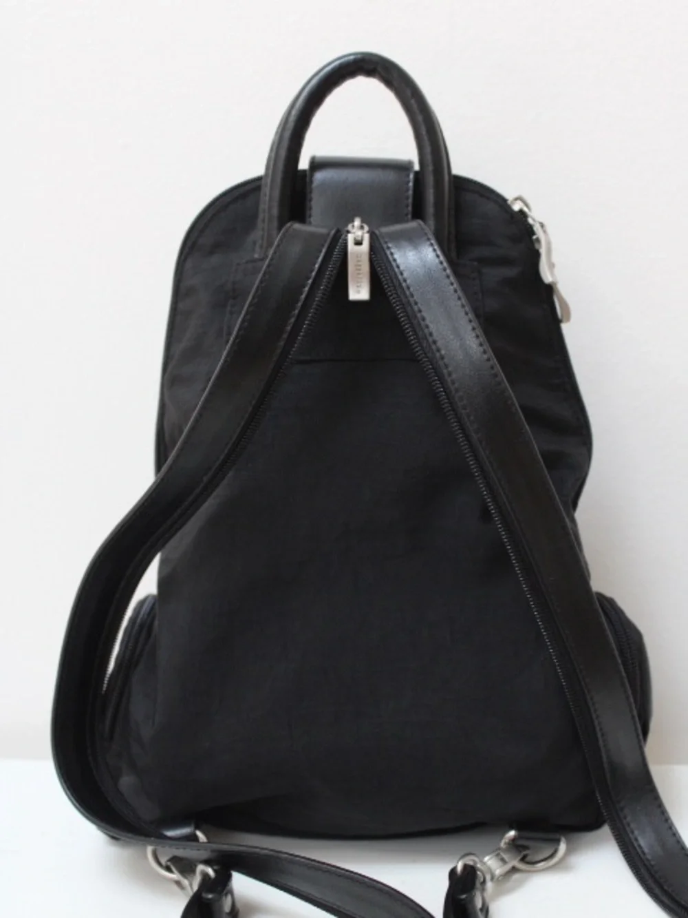 Baggallini backpack